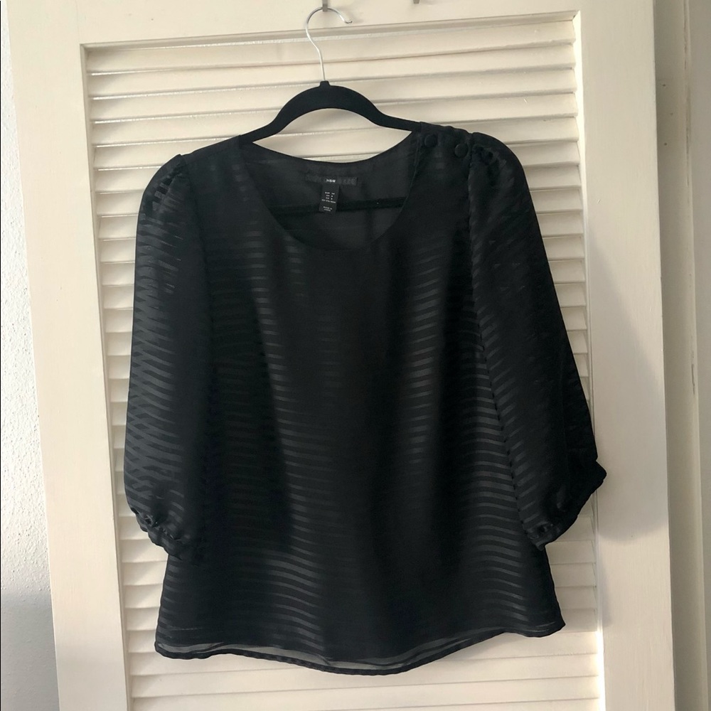 H&M black silky 3/4 sleeve shirt